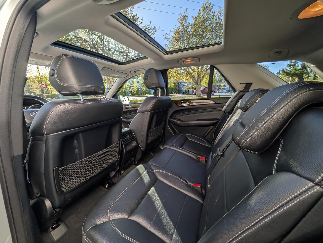 Mercedes-Benz M-Class ML350 4MATIC 2012