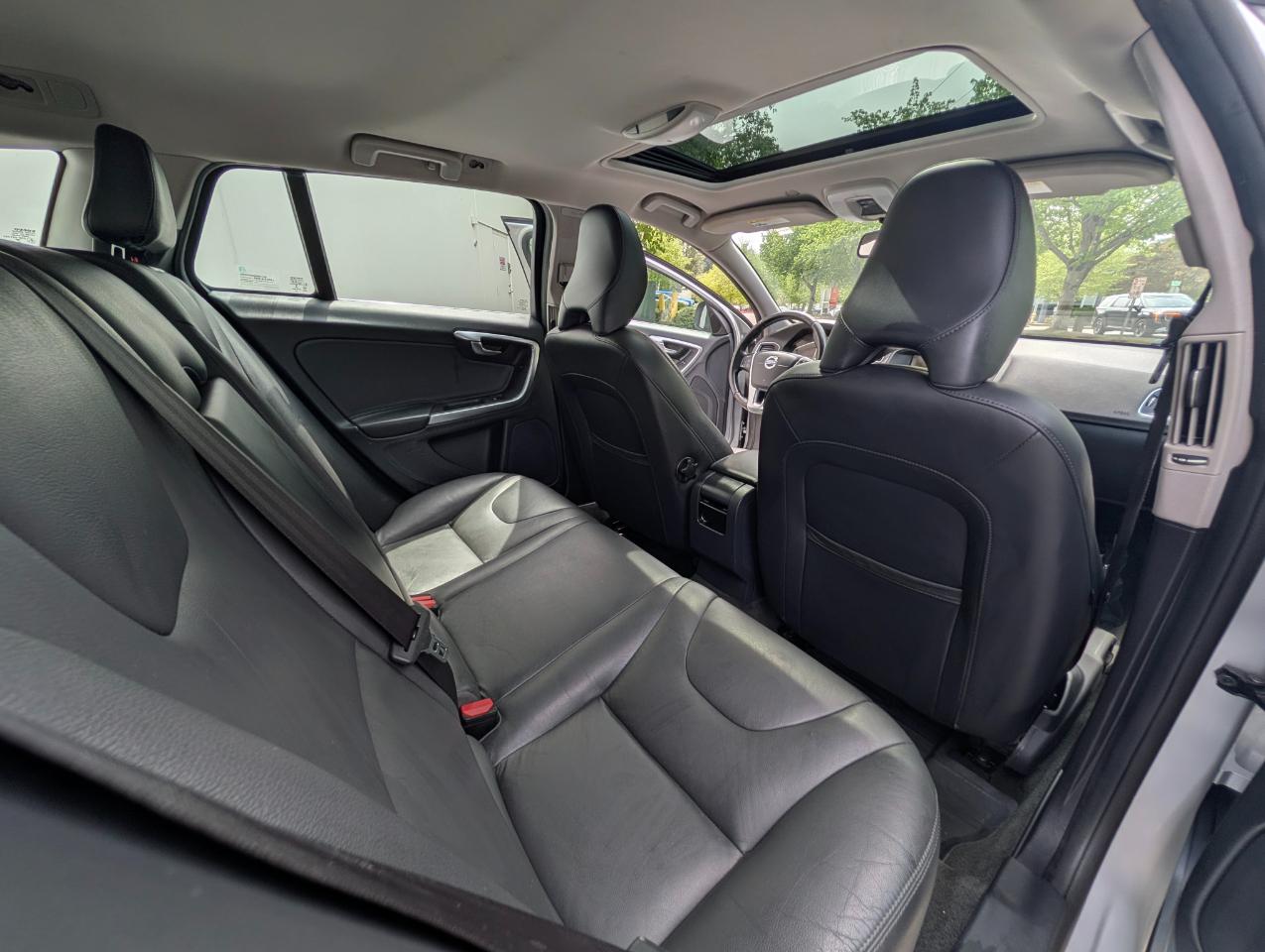 Volvo V60 T5 Premier AWD 2015