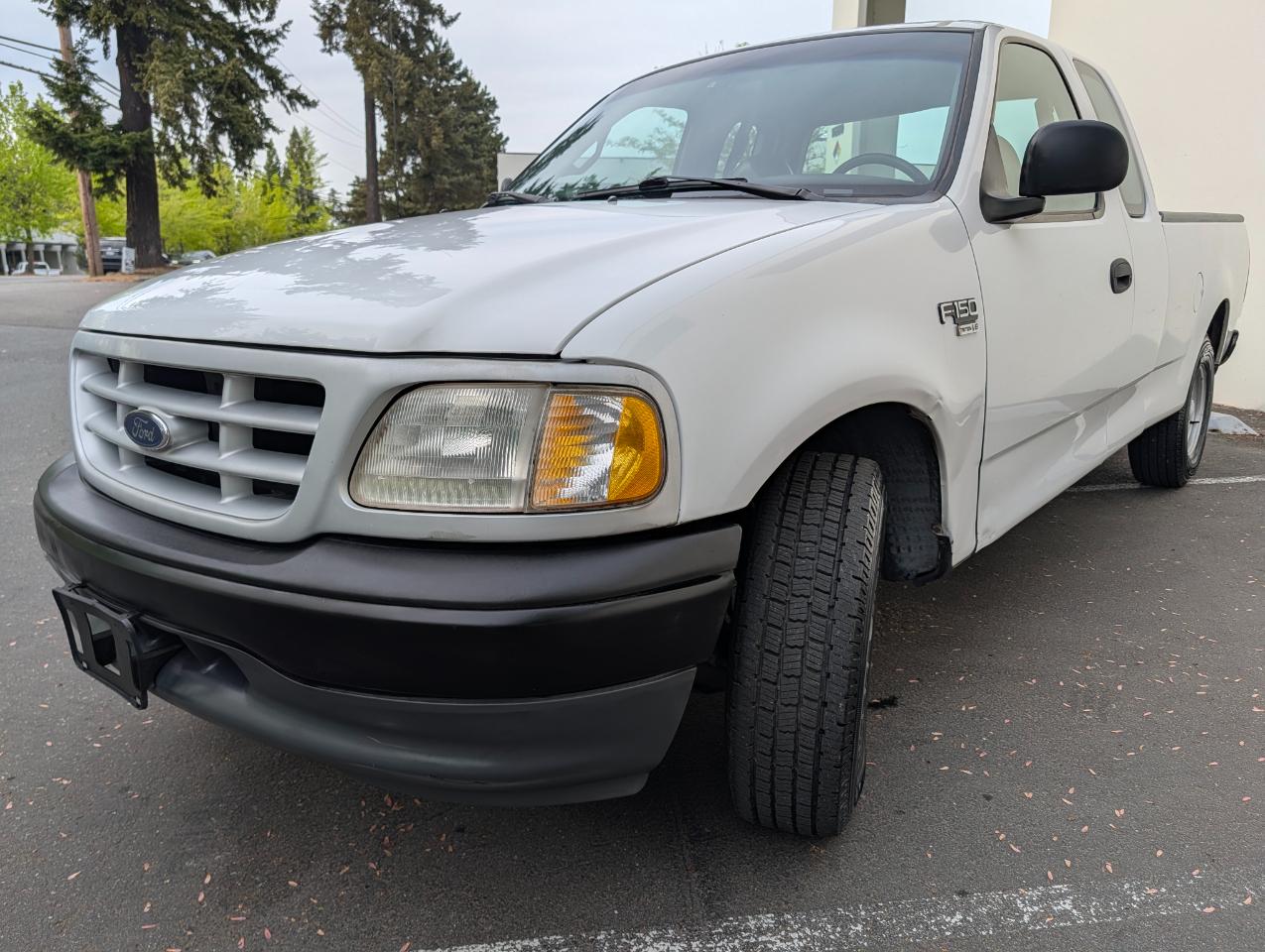 Ford F-150 Lariat SuperCab Long Bed 2WD 1999