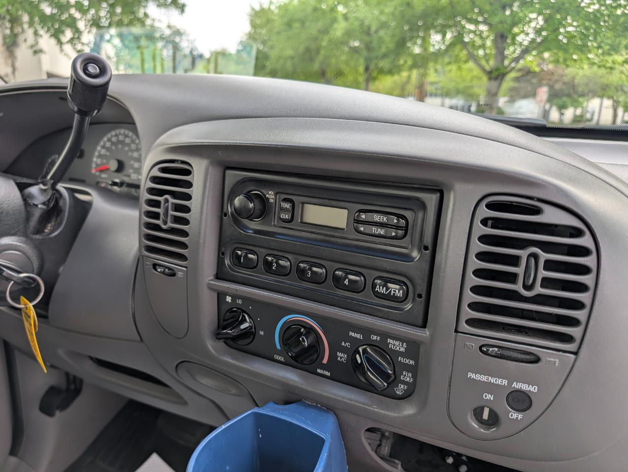 Ford F-150 Lariat SuperCab Long Bed 2WD 1999