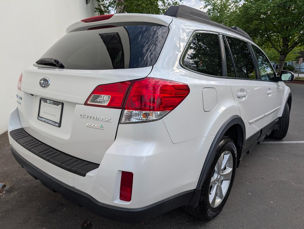 Subaru Outback 2.5i Limited 2014