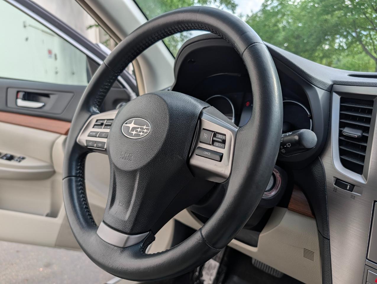 Subaru Outback 2.5i Limited 2014