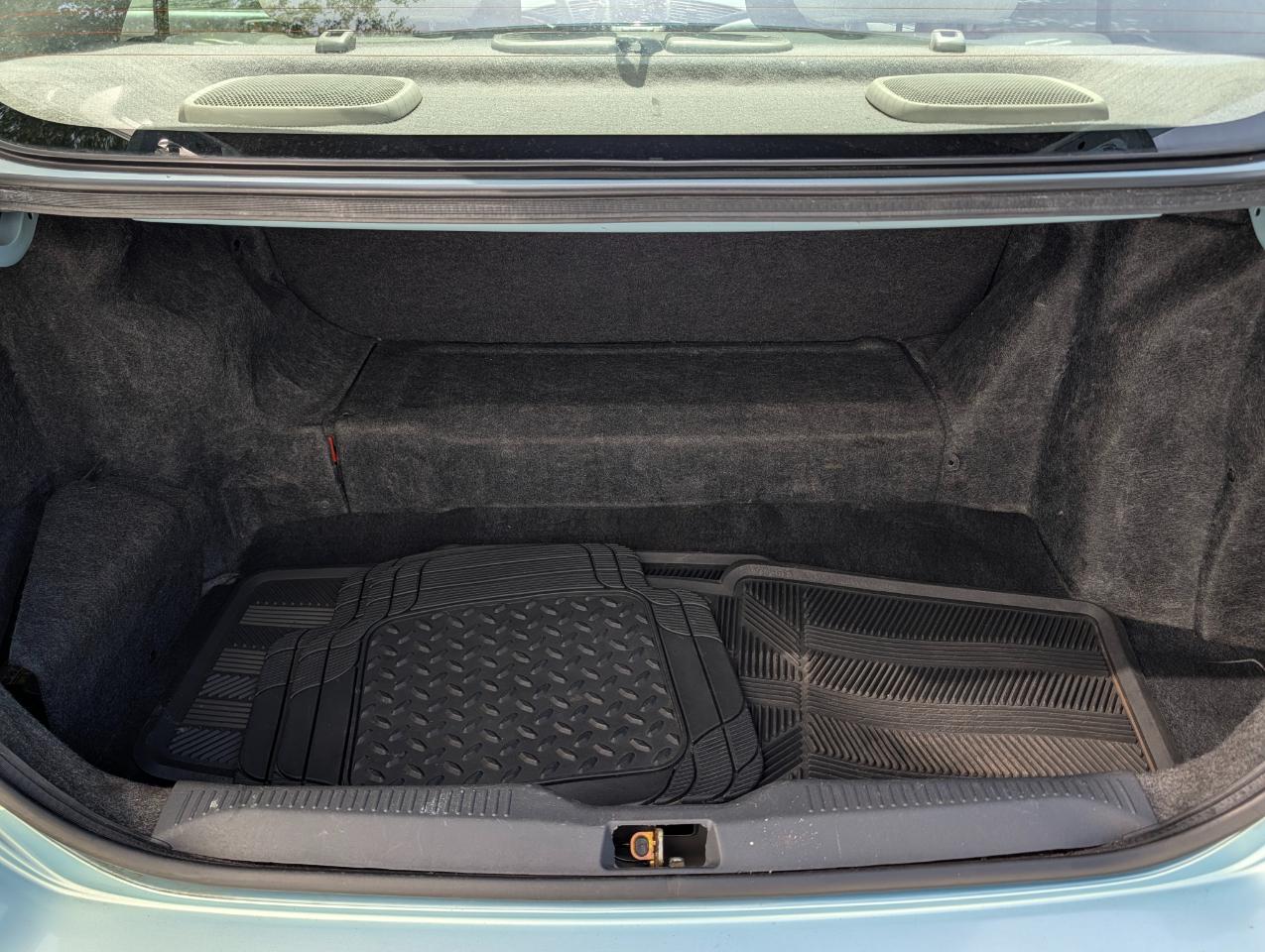 Toyota Prius Base 2001