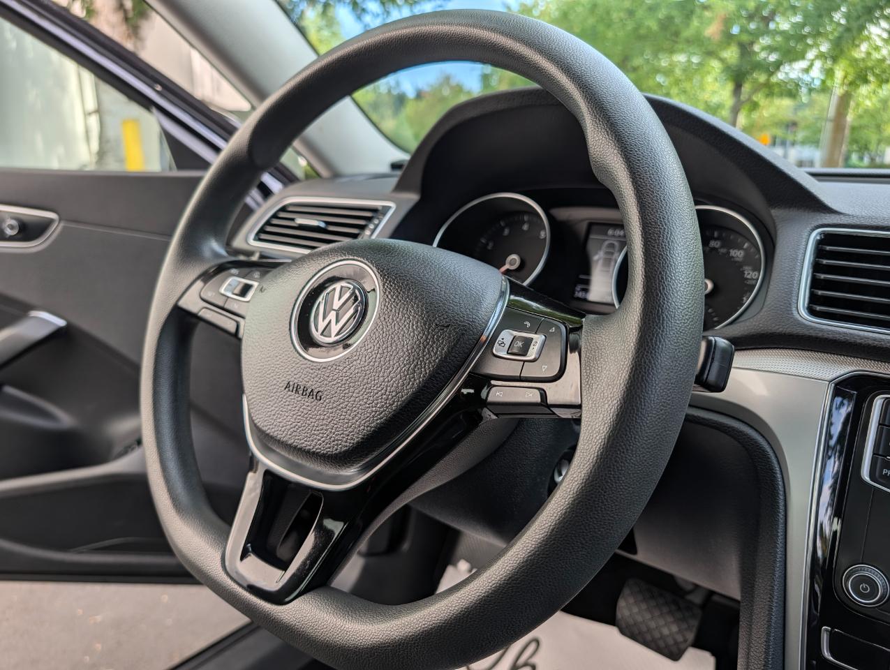 Volkswagen Passat S PZEV 6A 2016
