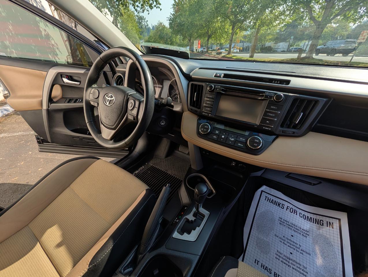 Toyota RAV4 XLE AWD 2017