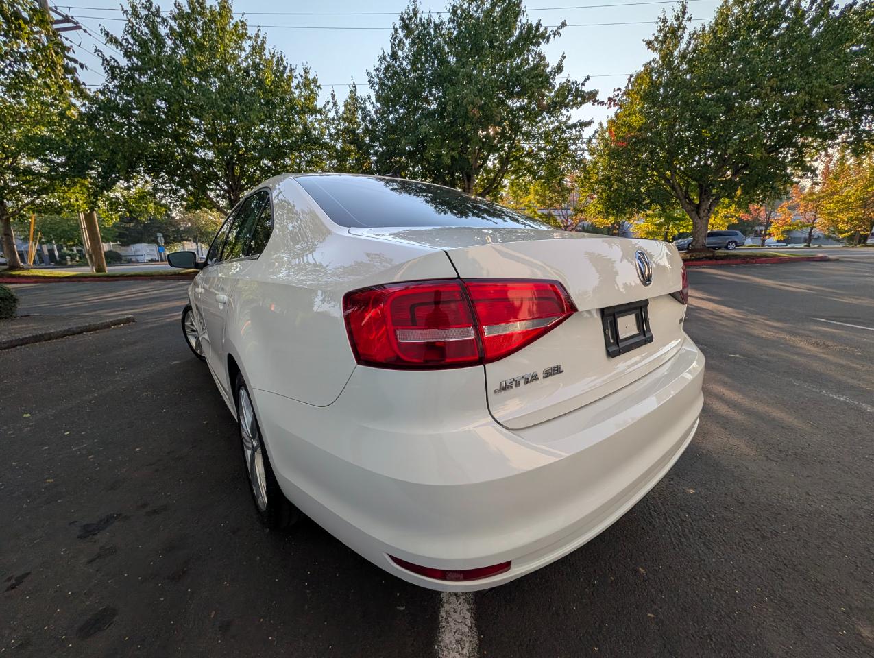 Volkswagen Jetta SEL 6A 2015