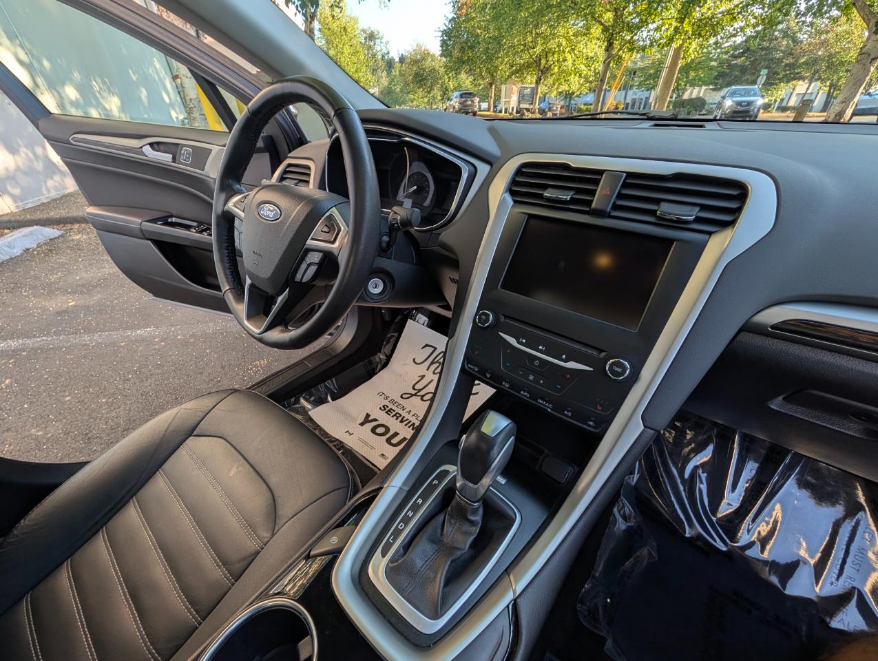 Ford Fusion Hybrid SE 2014