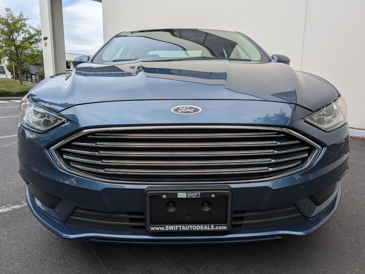 Ford Fusion Hybrid S 2018
