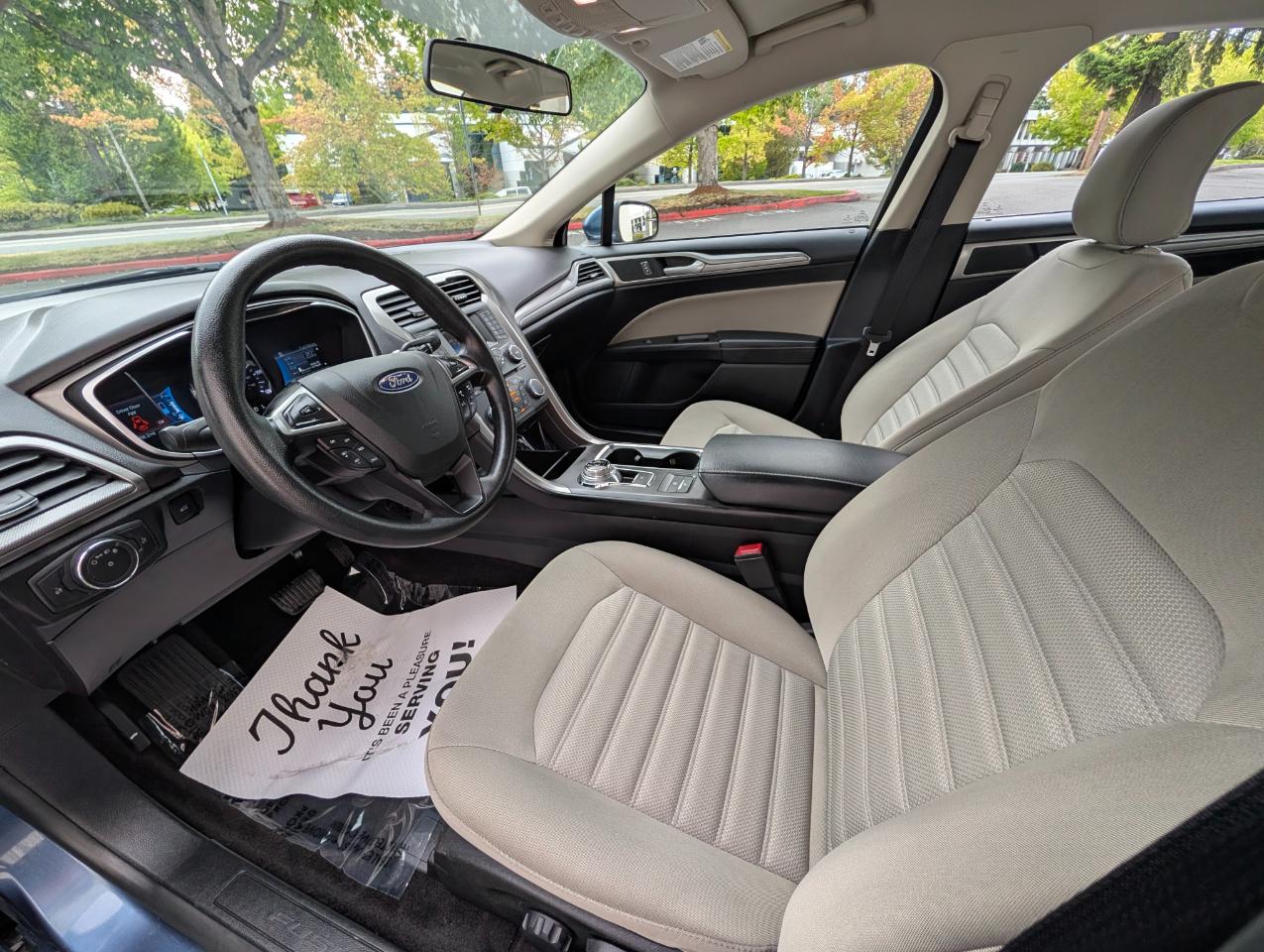 Ford Fusion Hybrid S 2018