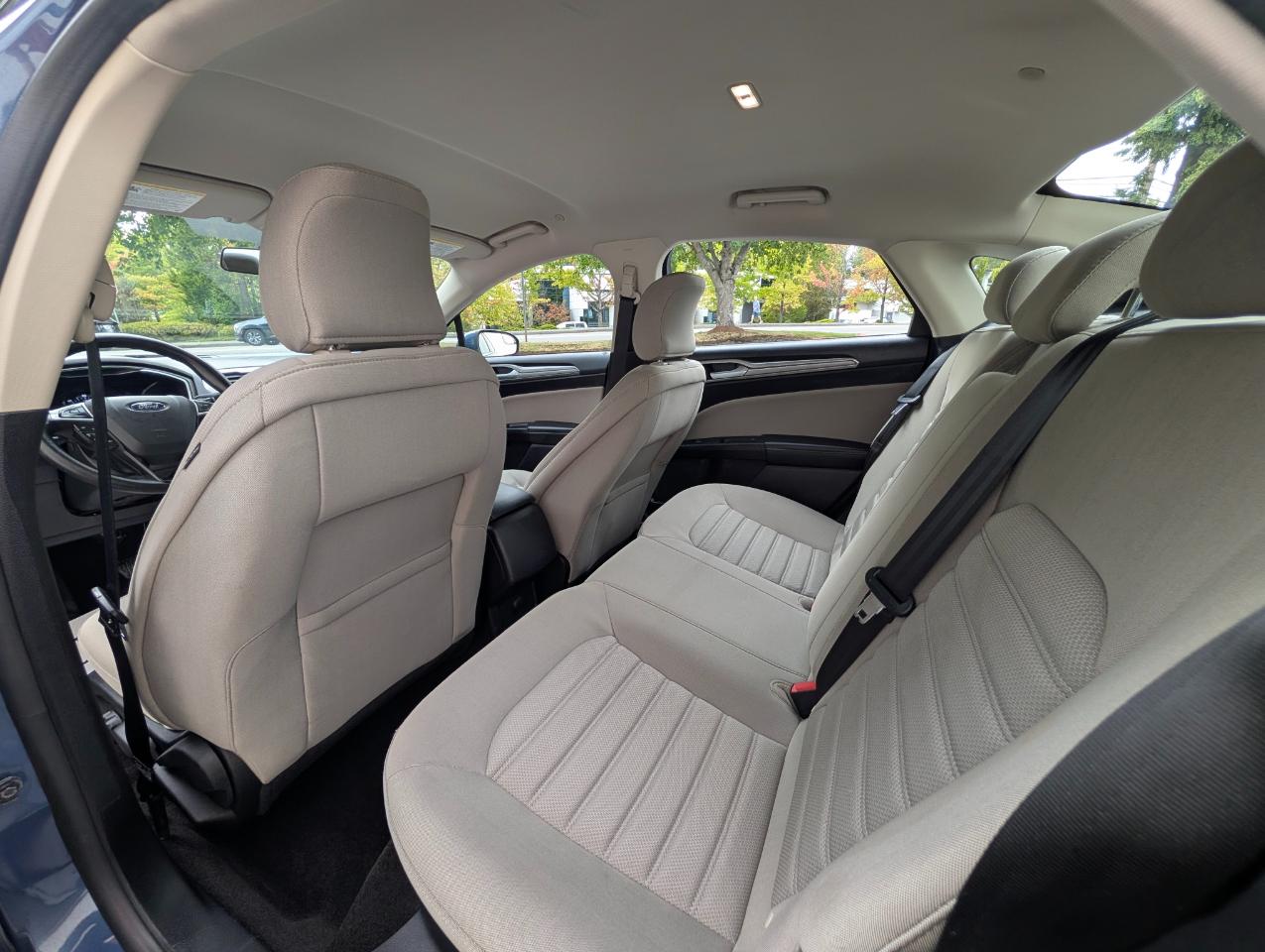 Ford Fusion Hybrid S 2018