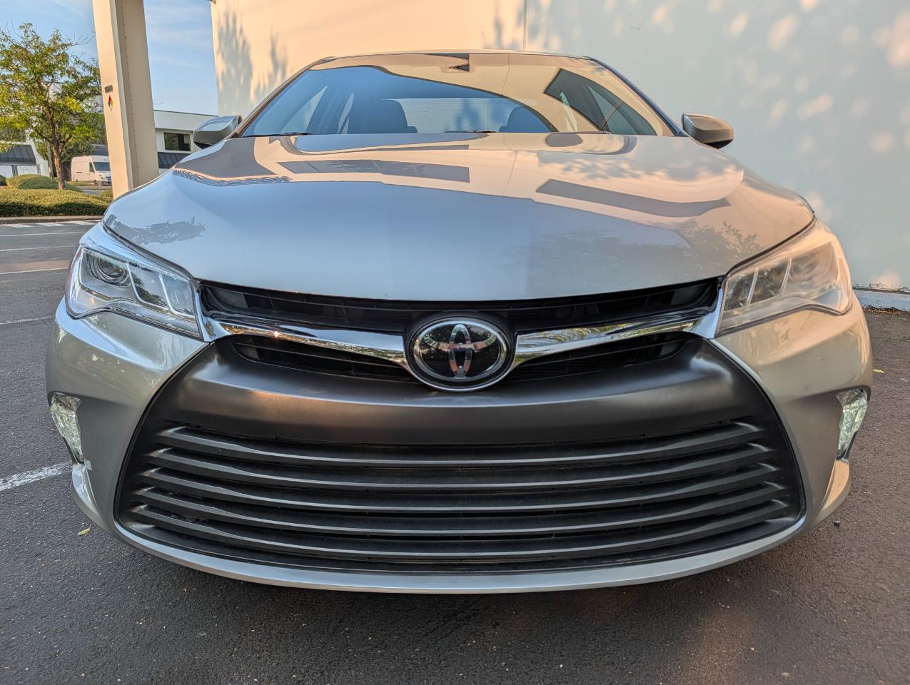 Toyota Camry XLE V6 2017