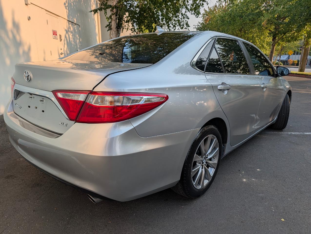Toyota Camry XLE V6 2017