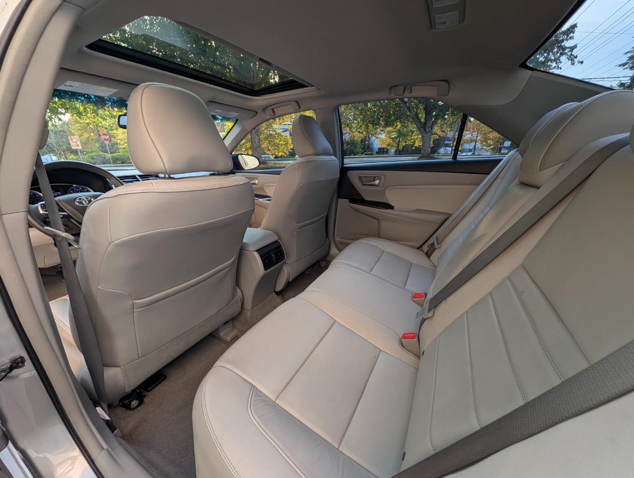 Toyota Camry XLE V6 2017