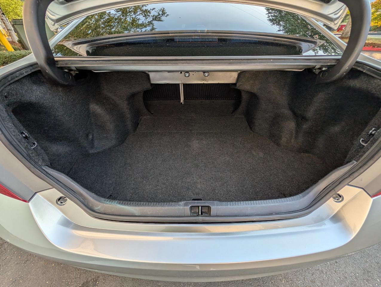 Toyota Camry XLE V6 2017