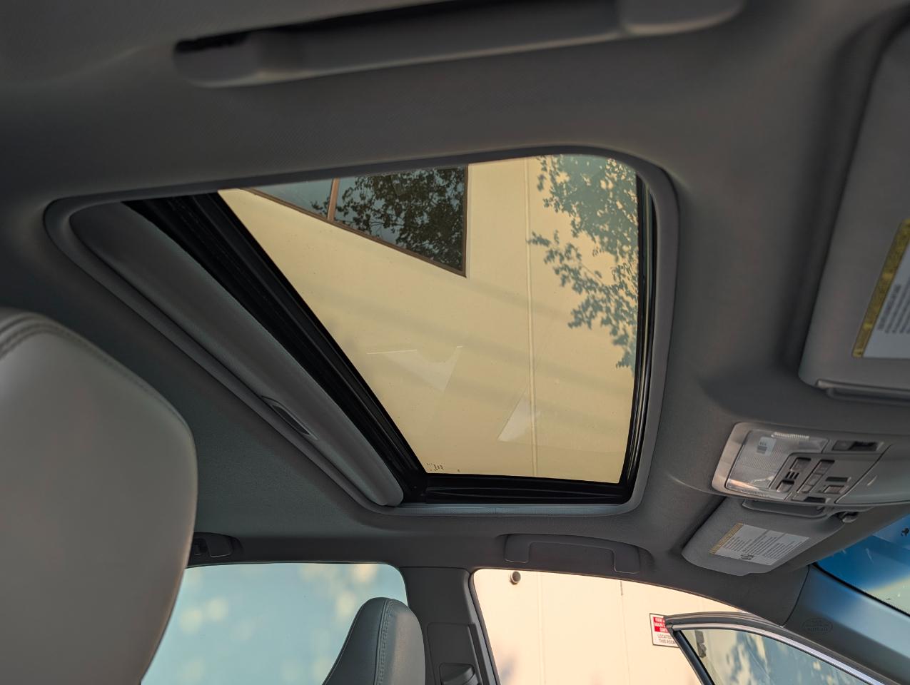 Toyota Camry XLE V6 2017