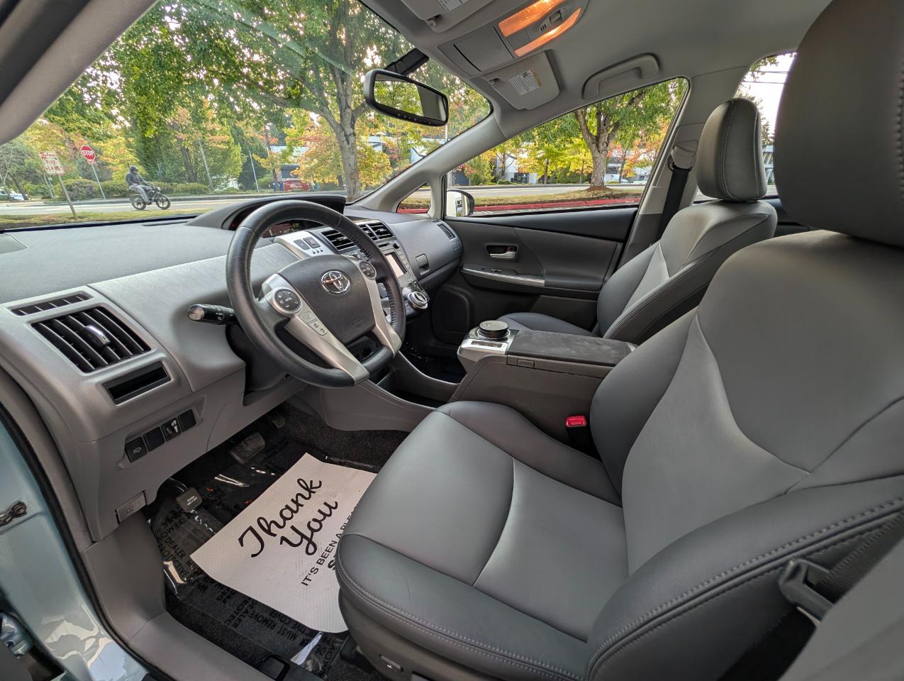 Toyota Prius V Three 2014