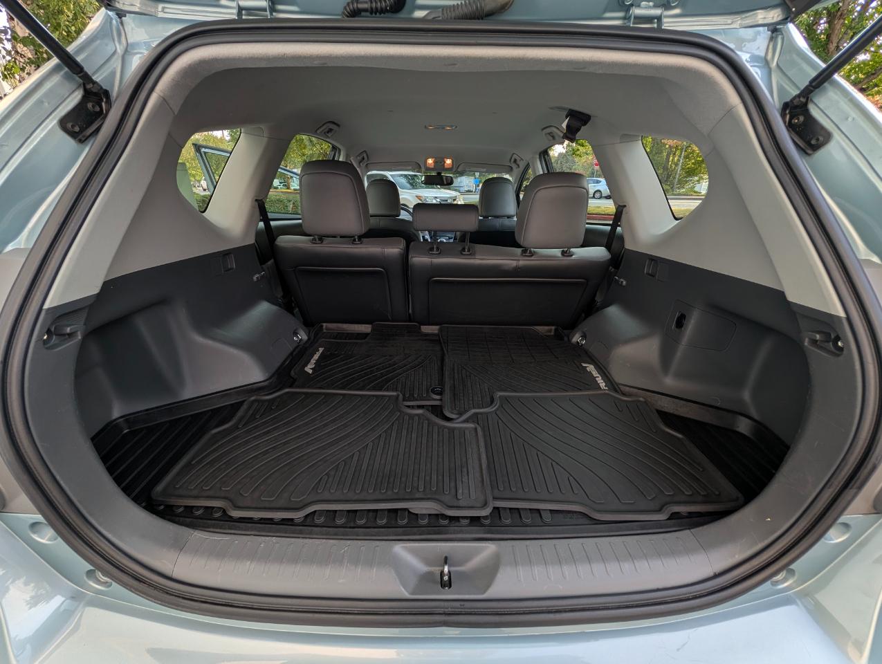 Toyota Prius V Three 2014