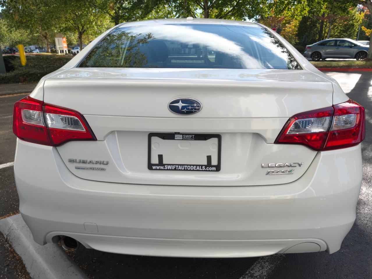 Subaru Legacy 2.5i Limited 2015