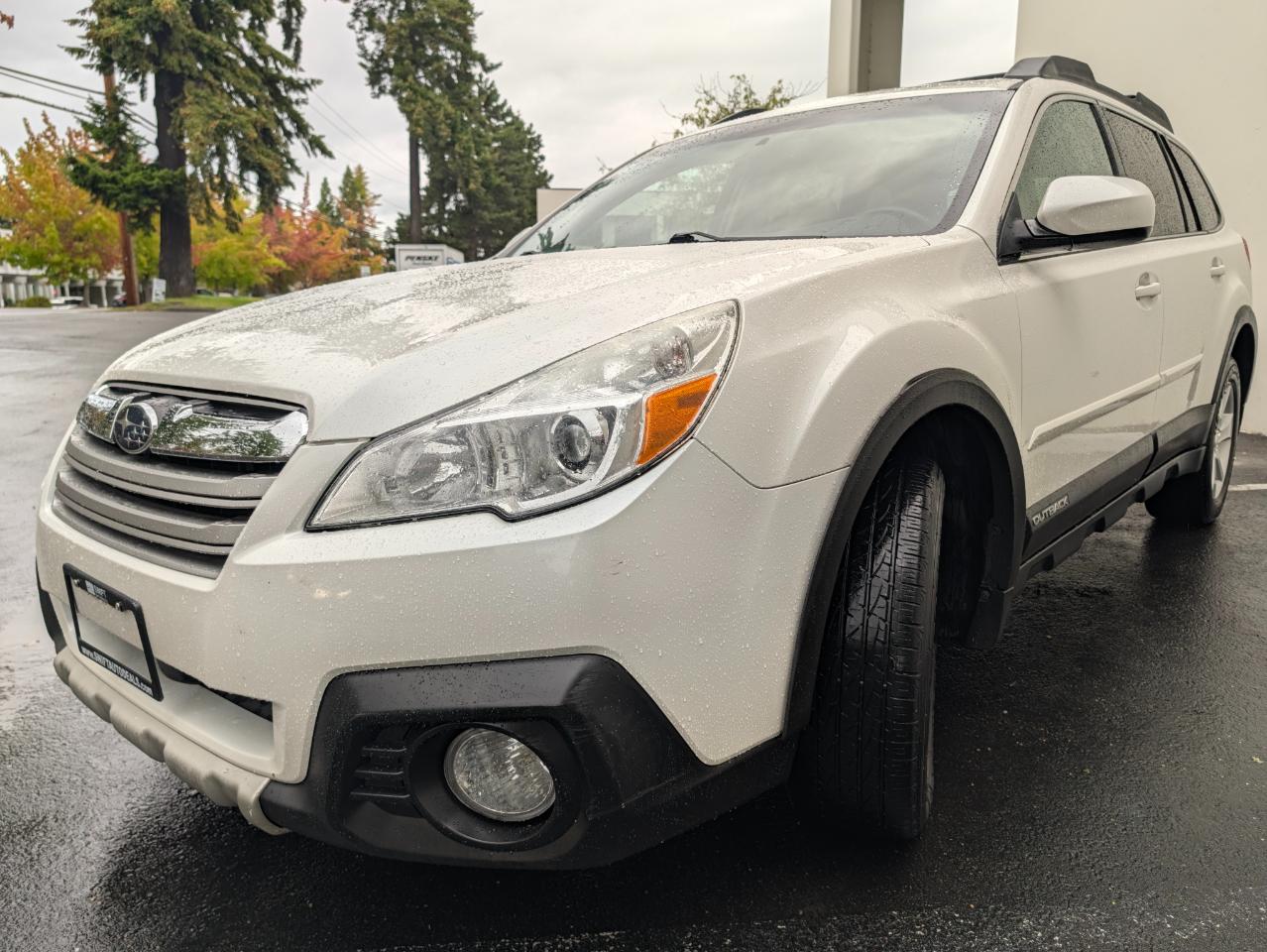 Subaru Outback 2.5i Limited 2014
