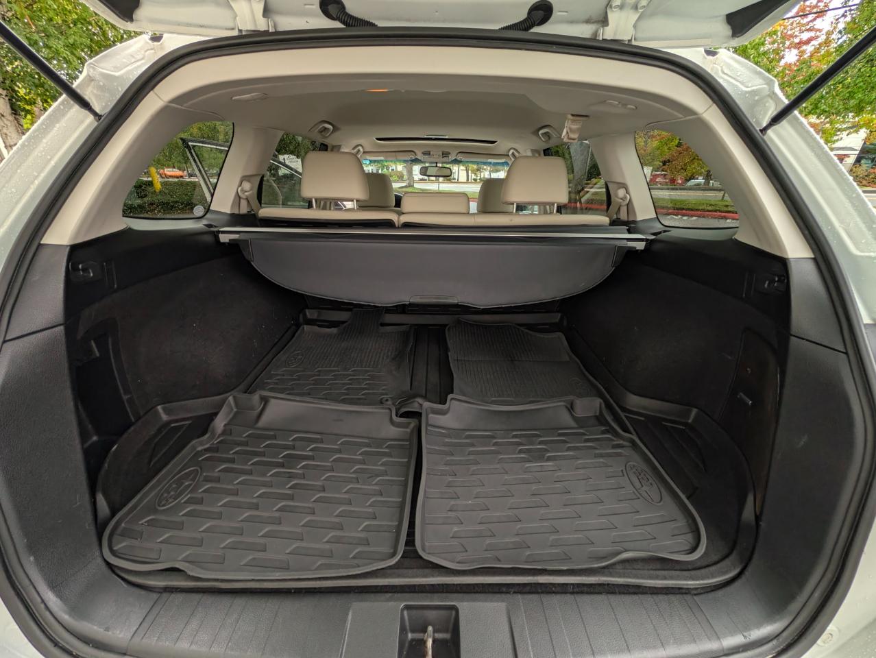 Subaru Outback 2.5i Limited 2014