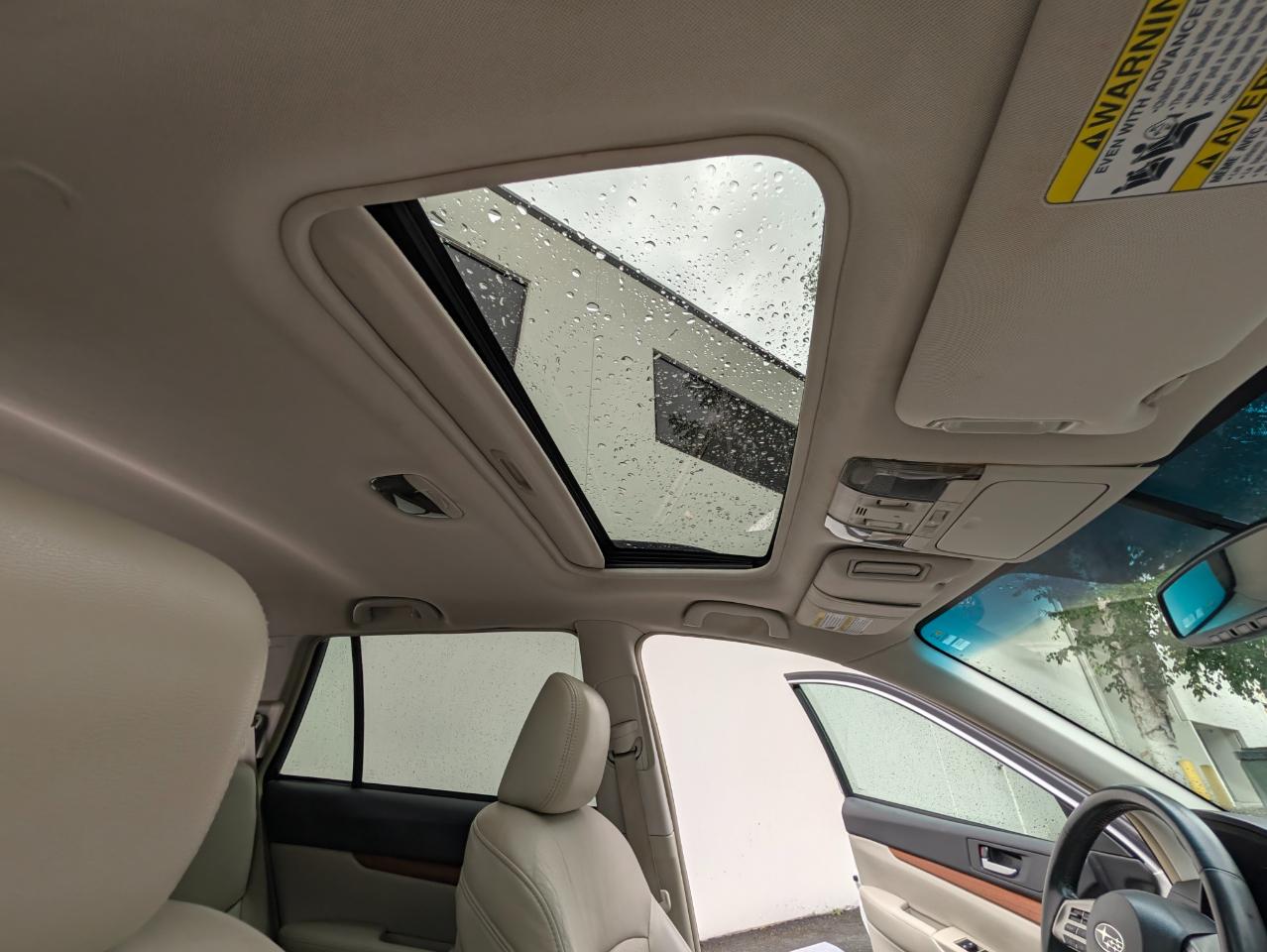 Subaru Outback 2.5i Limited 2014