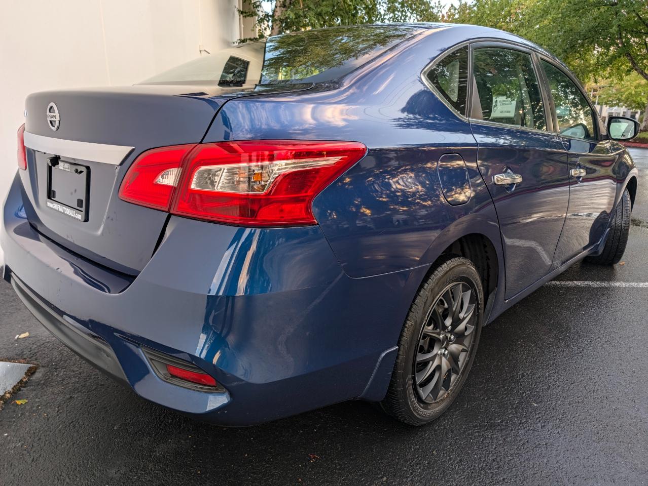 Nissan Sentra S CVT 2017