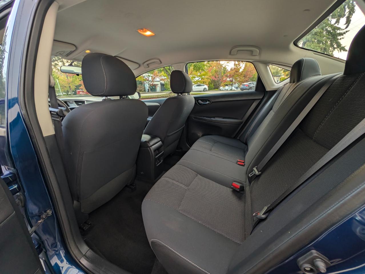 Nissan Sentra S CVT 2017