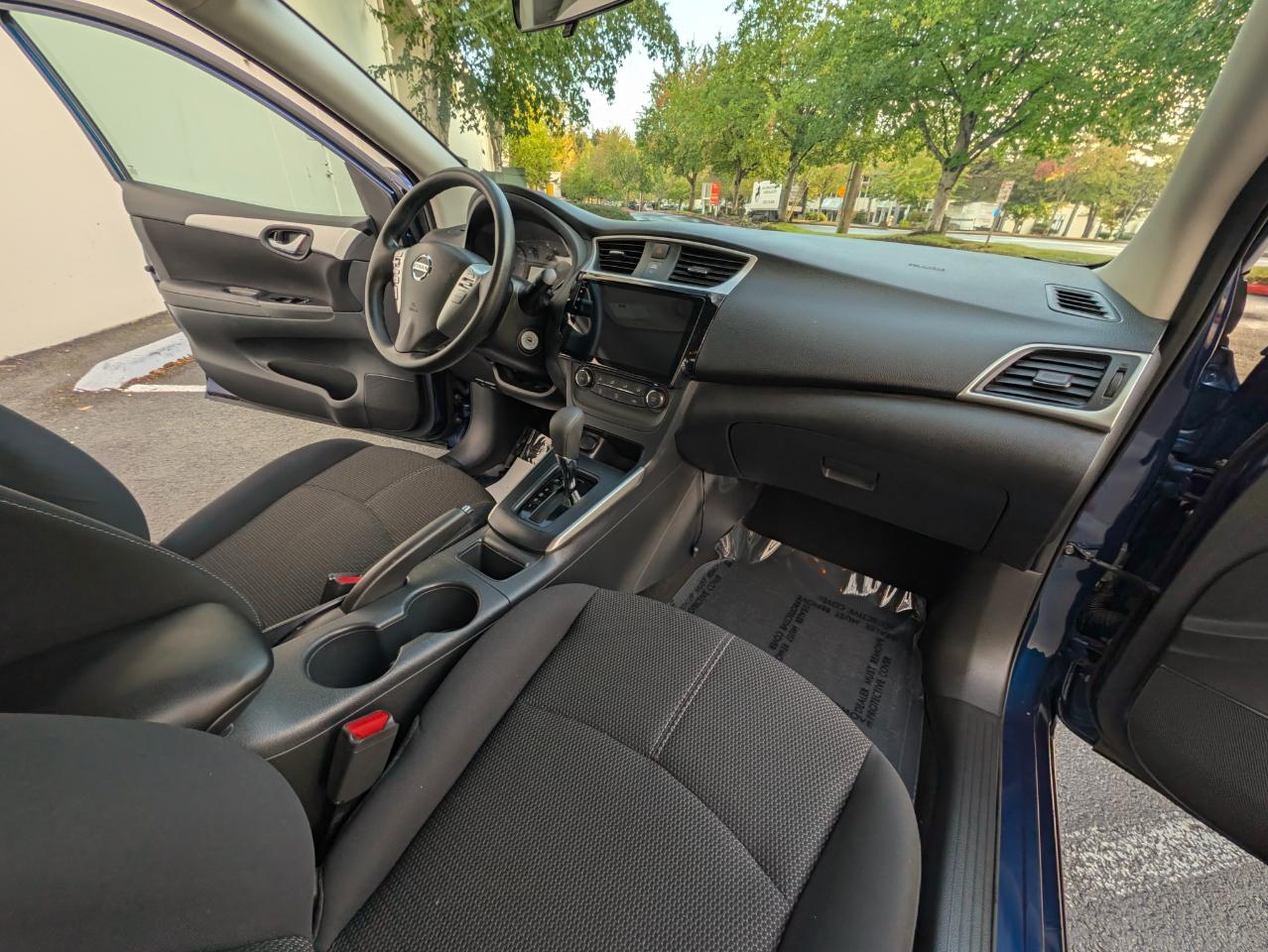 Nissan Sentra S CVT 2017