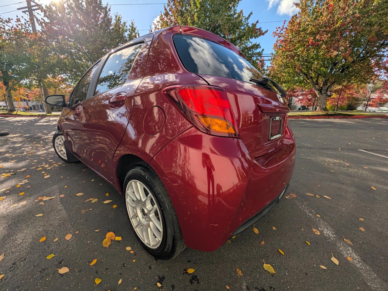Toyota Yaris L 5-Door AT 2017