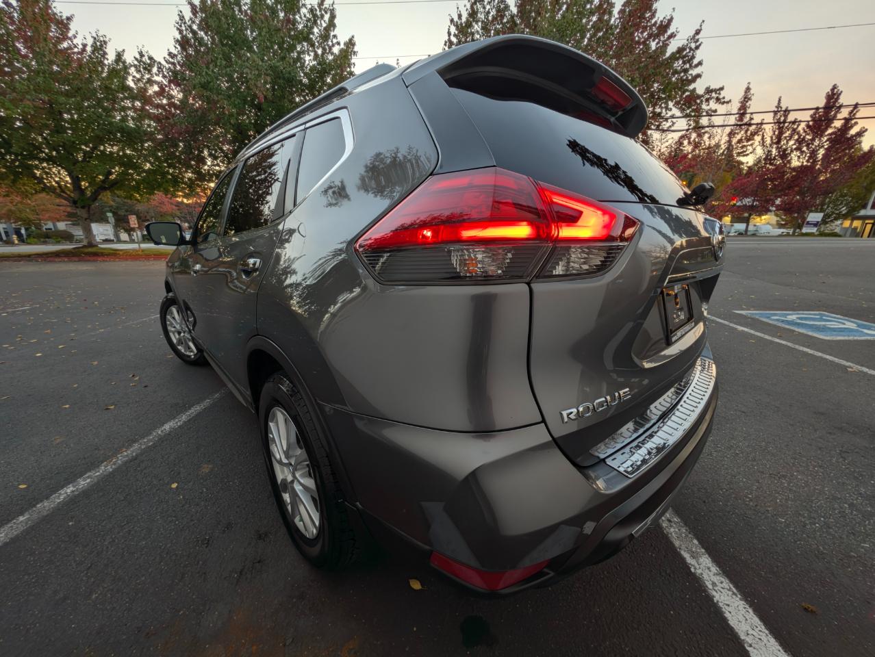 Nissan Rogue SV AWD 2017