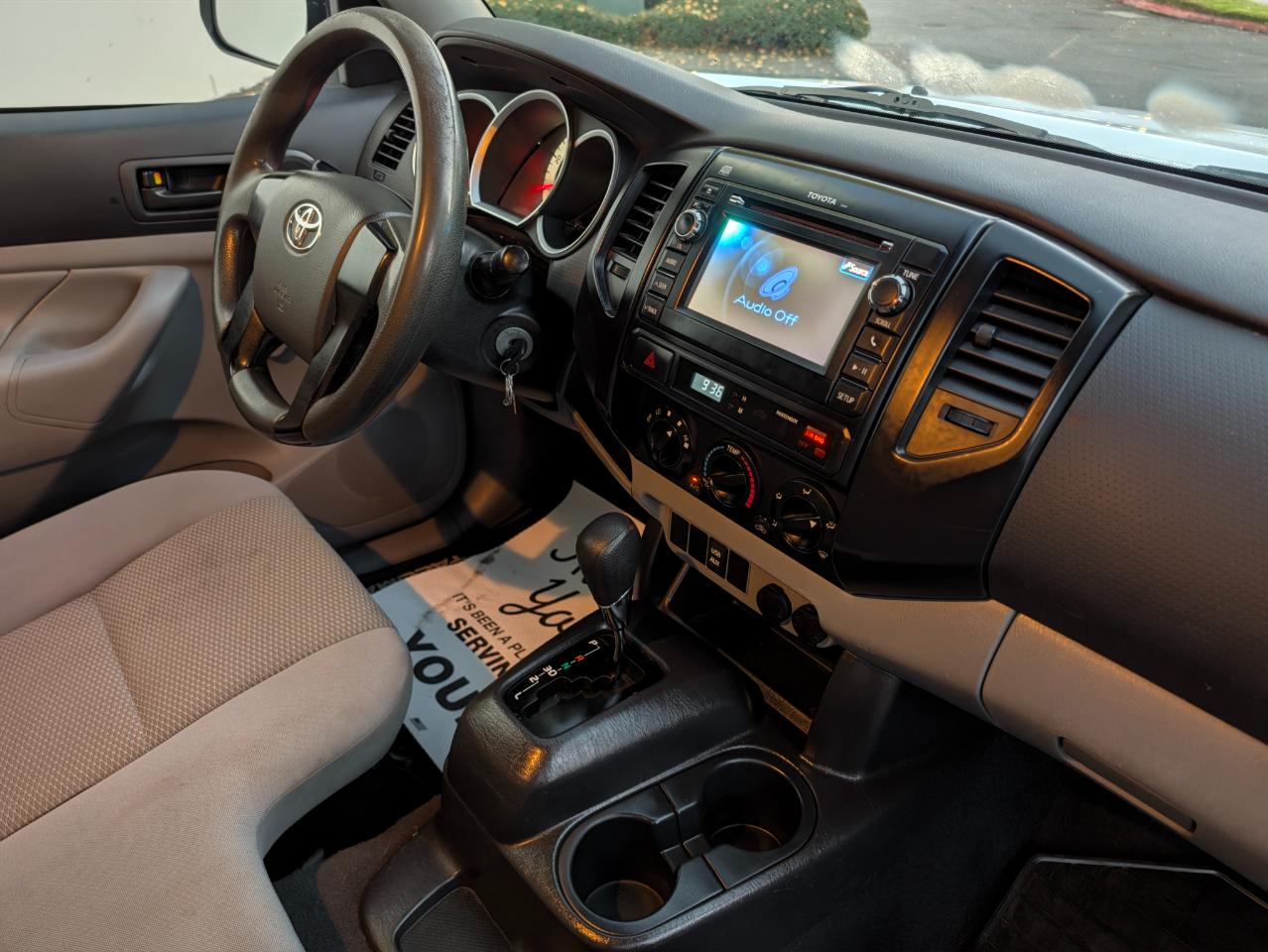 Toyota Tacoma Regular Cab 2WD 2013