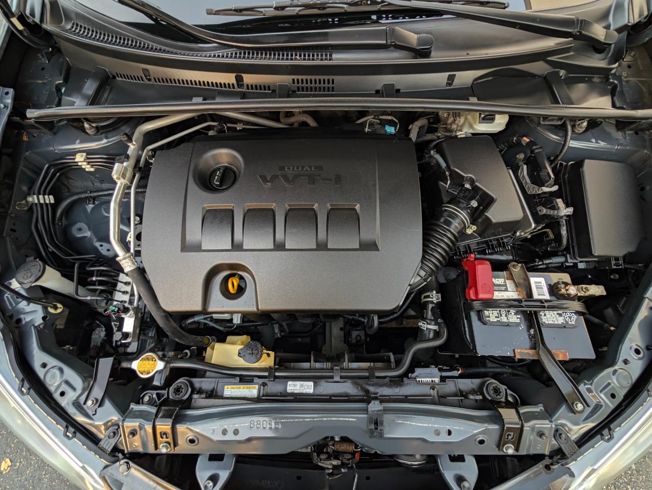 Toyota Corolla LE CVT 2014