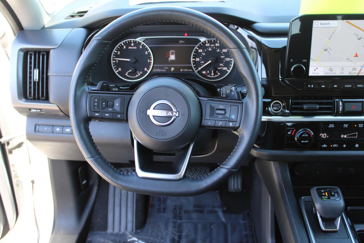 Nissan Pathfinder SL 4WD 2023