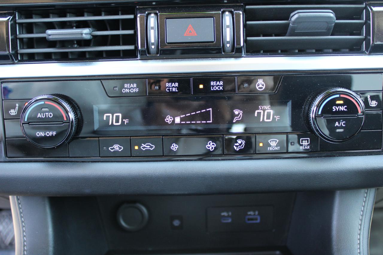 Nissan Pathfinder SL 4WD 2023