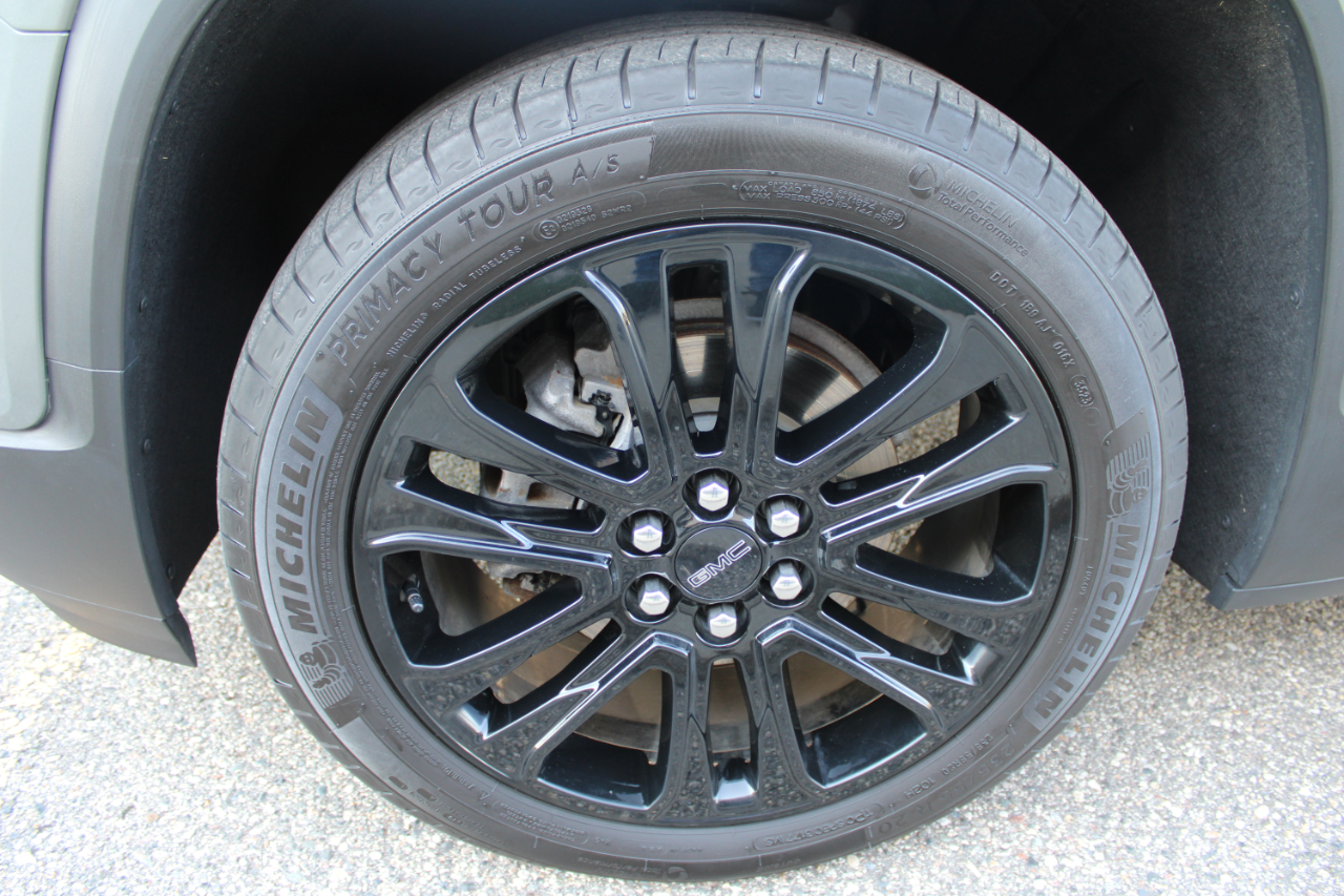 2023 Gmc Acadia SLE photo 5