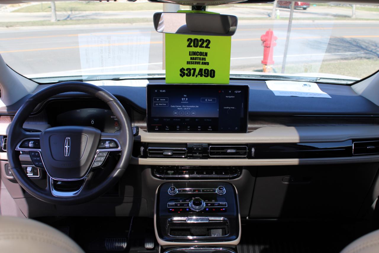 Lincoln Nautilus Reserve AWD 2022