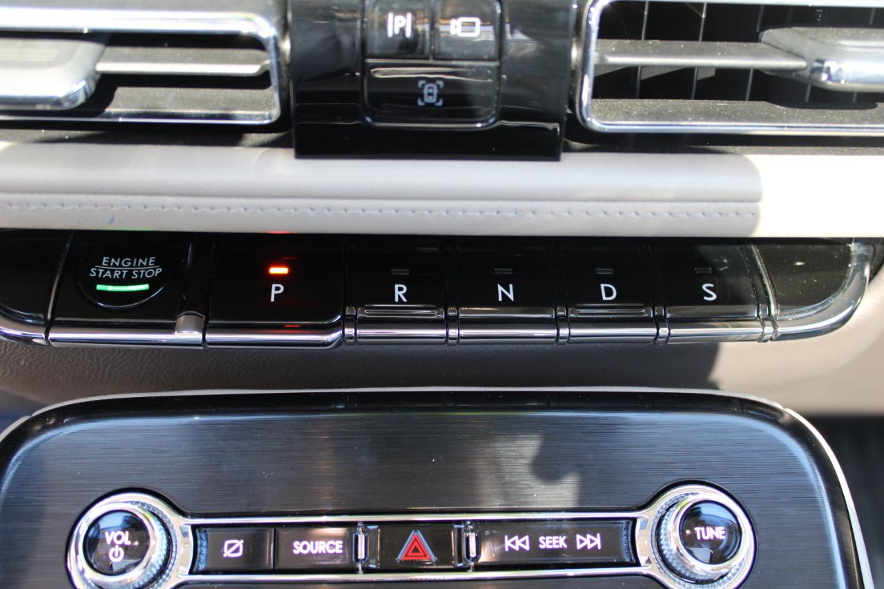 Lincoln Nautilus Reserve AWD 2022