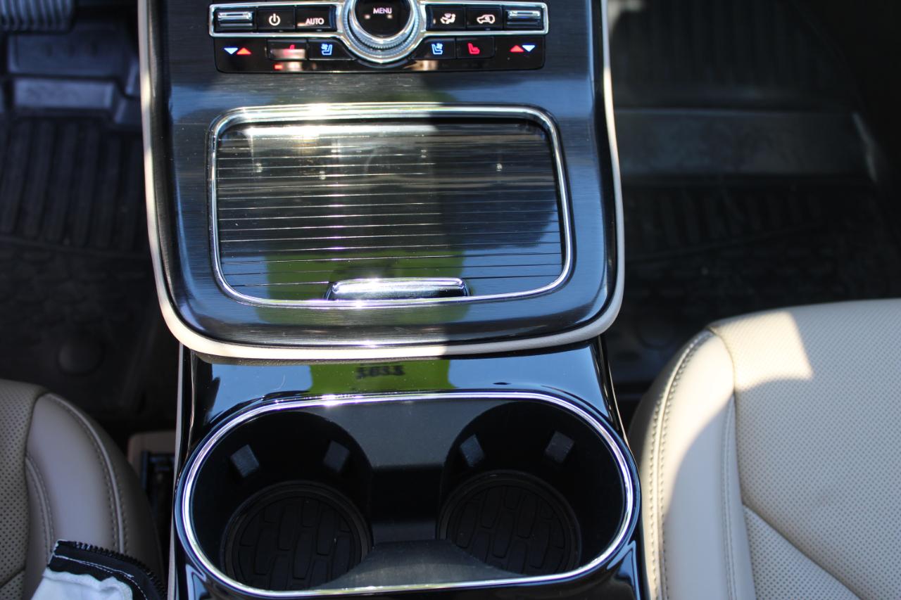 Lincoln Nautilus Reserve AWD 2022