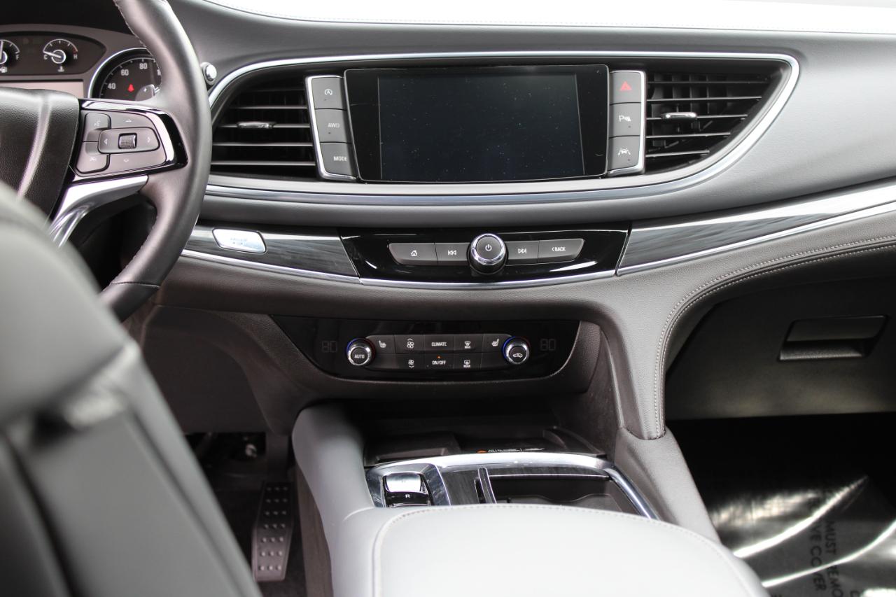 Buick Enclave Essence AWD 2023