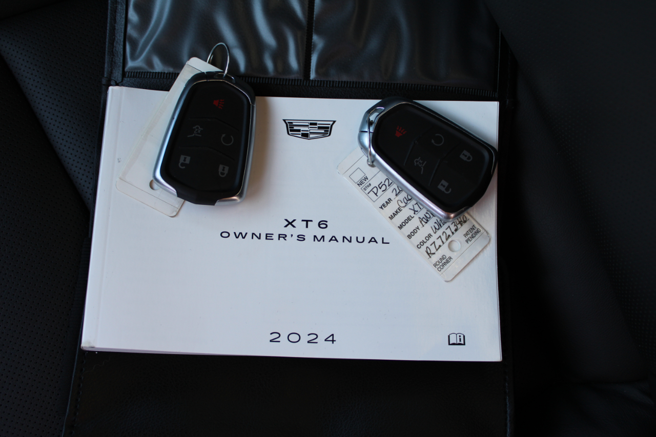 Cadillac XT6 Premium Luxury AWD 2024