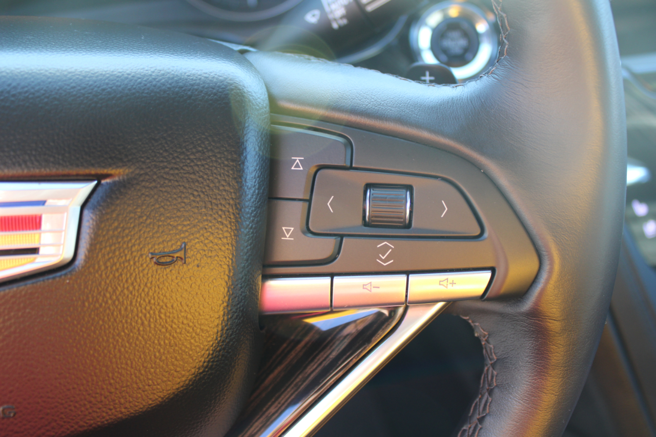 Cadillac XT6 Premium Luxury AWD 2024