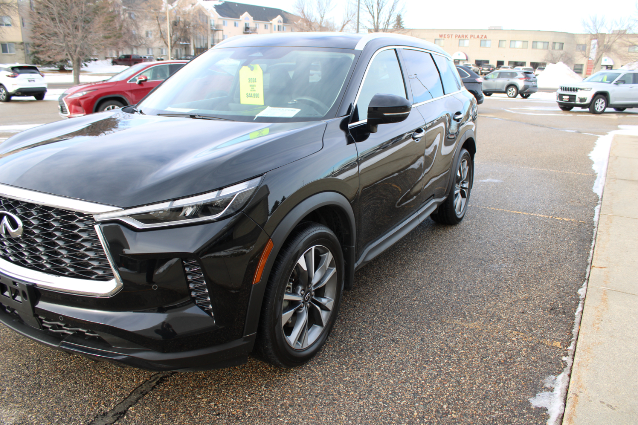 Infiniti QX60 LUXE AWD 2024