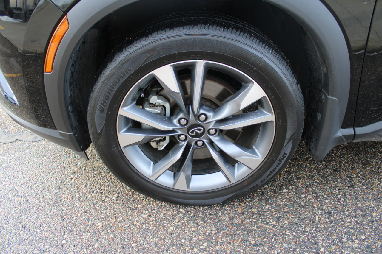 Infiniti QX60 LUXE AWD 2024