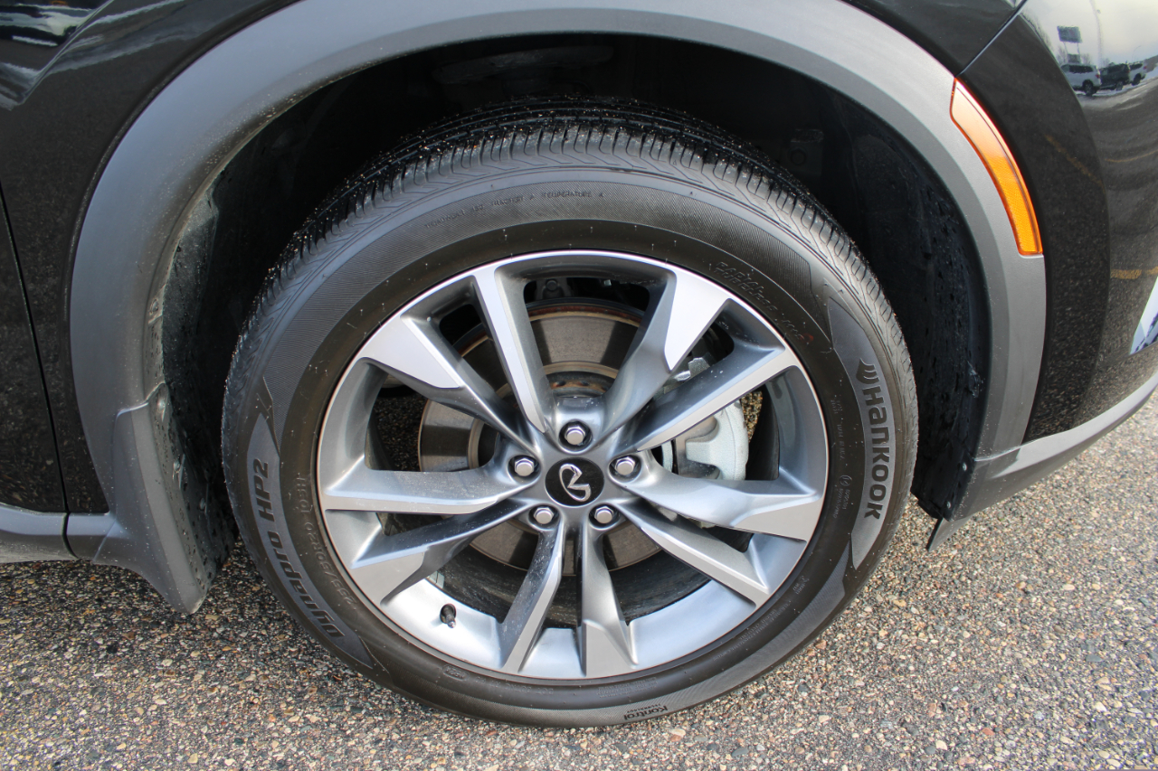 Infiniti QX60 LUXE AWD 2024