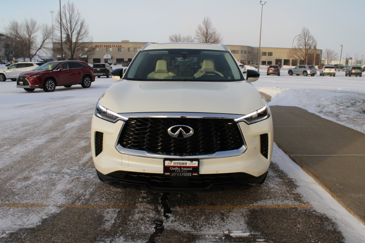 Infiniti QX60 LUXE AWD 2024