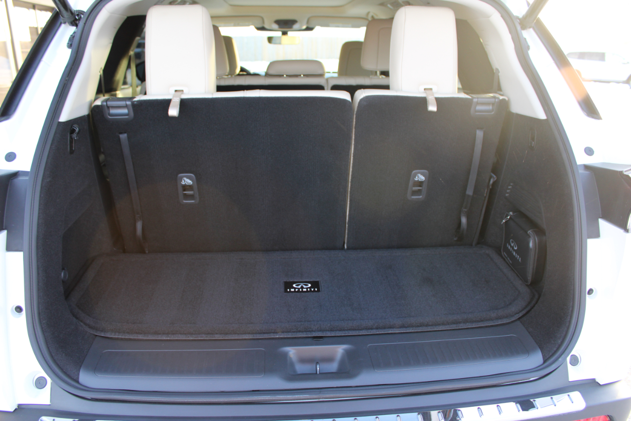 Infiniti QX60 LUXE AWD 2024