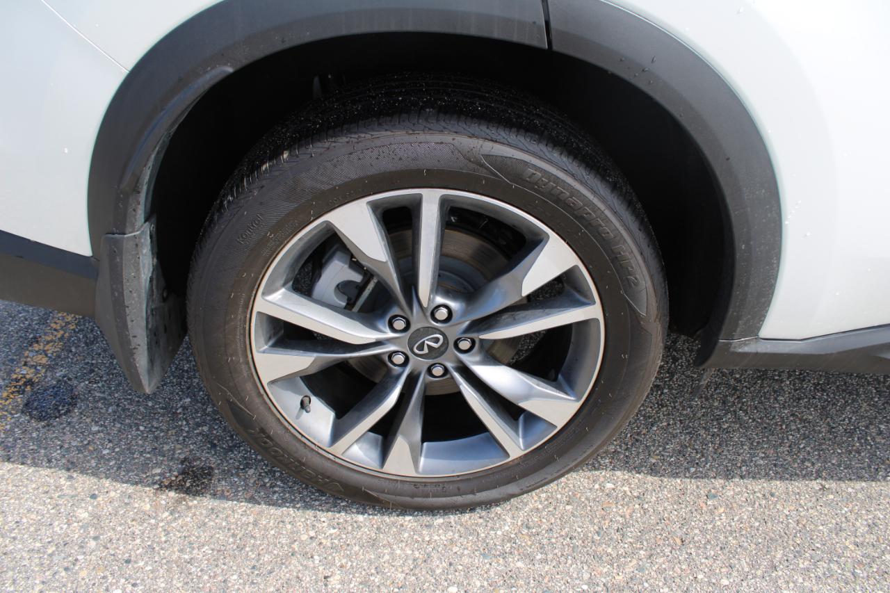 Infiniti QX60 LUXE AWD 2024