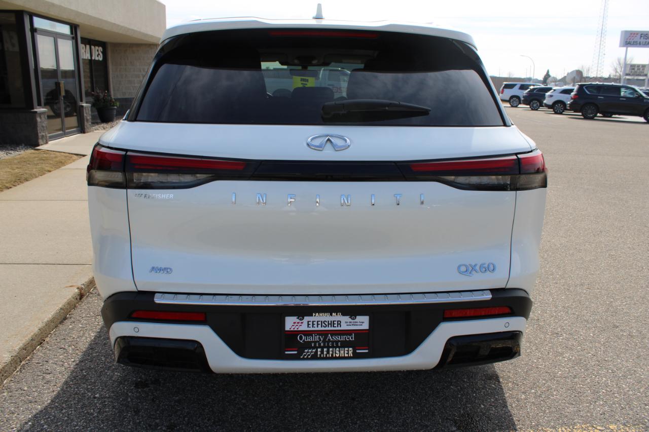 Infiniti QX60 LUXE AWD 2024