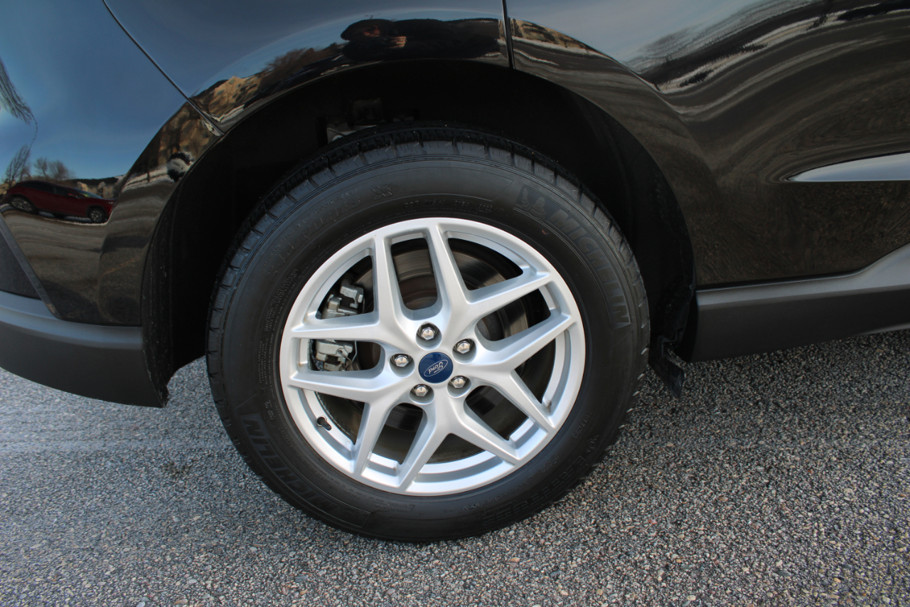 Ford Edge SEL AWD 2022