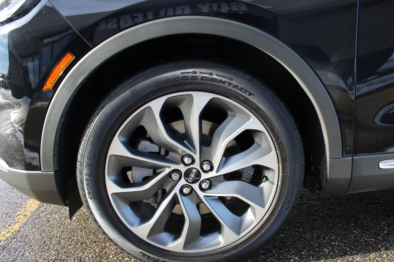 Lincoln Nautilus Reserve AWD 2022